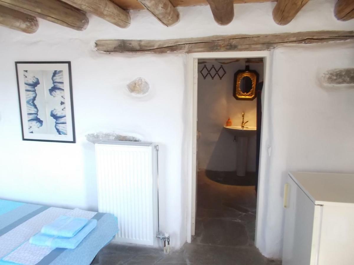 Cyclades Olive Museum's Guest House Pitrofos Extérieur photo