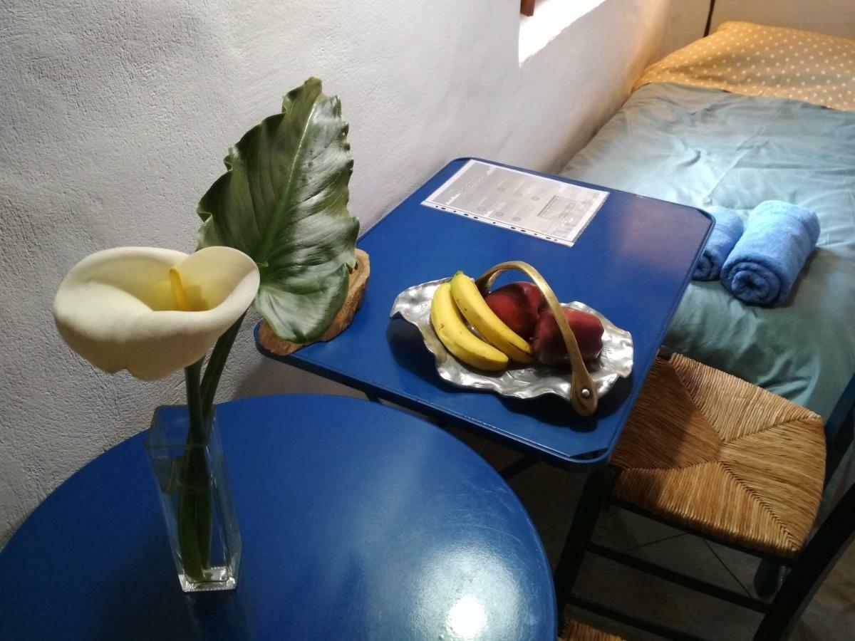 Cyclades Olive Museum's Guest House Pitrofos Extérieur photo